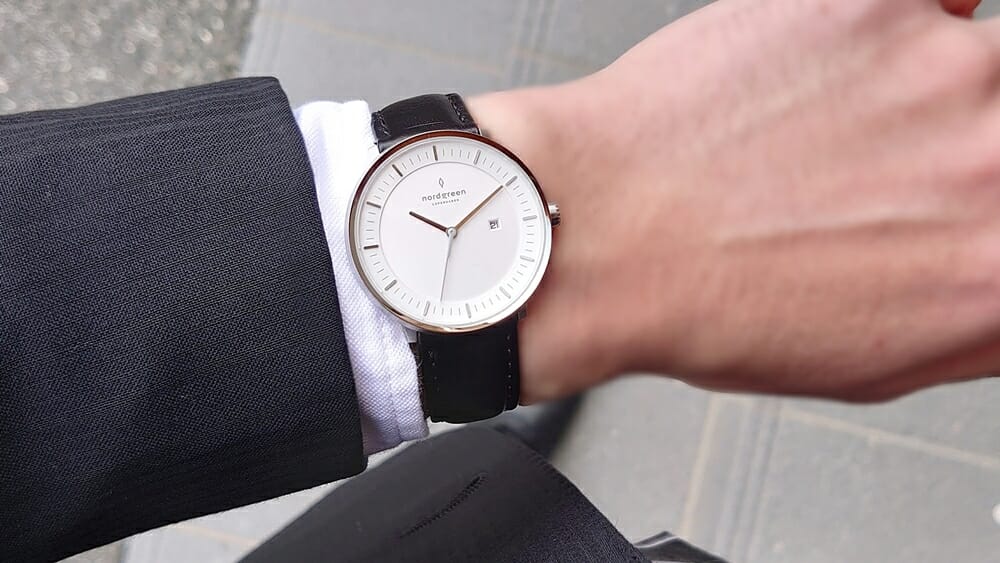 ビジネス腕時計おすすめブランド17選！スーツに似合うメンズ時計を紹介！ CUSTOM FASHION  MAGAZINE（カスタムファッションマガジン）
