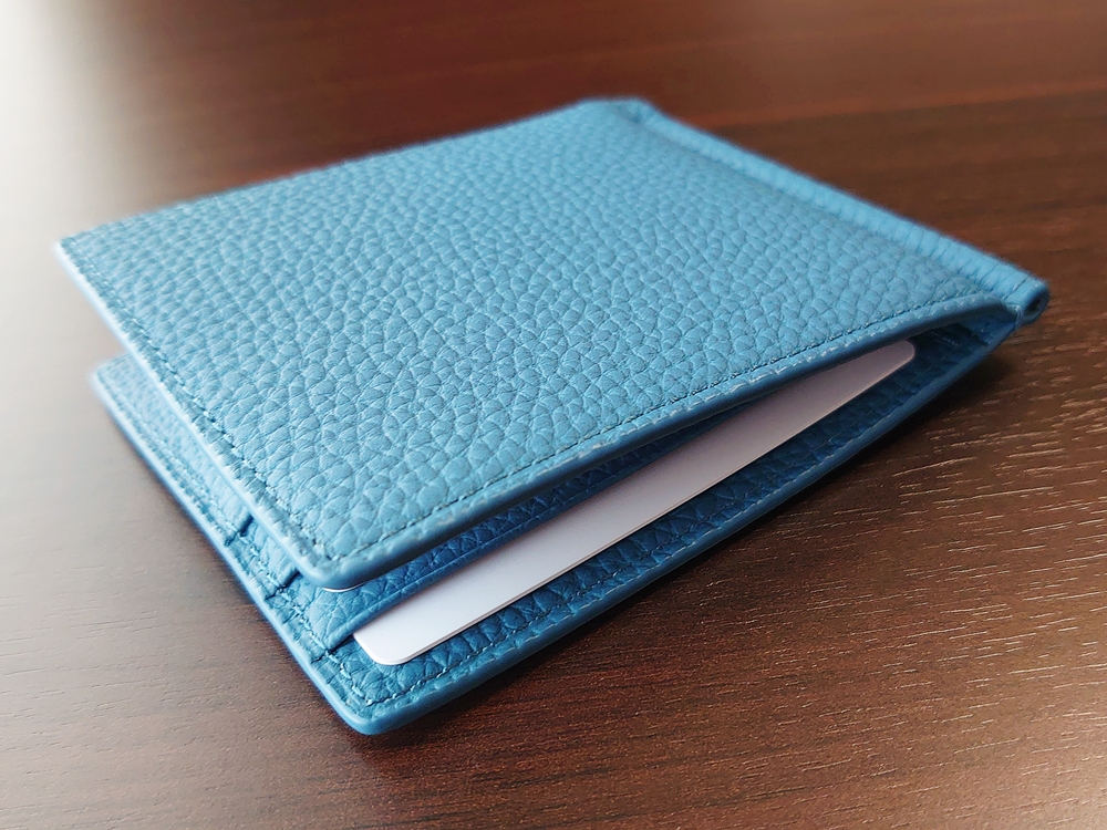 シュランケンカーフ マネークリップ（Blue）CIMABUE（チマブエ）Mens Leather Store（メンズレザーストア）カードと紙幣を入れた財布の厚み 使用感 感想
