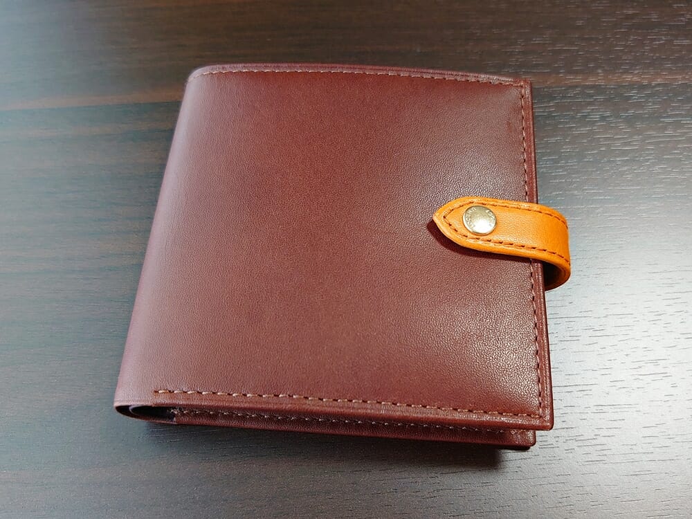 JOGGO（ジョッゴ）ENISHI 2つ折り財布 姫路レザー（ブラウン、オレンジ）財布全体 正面
