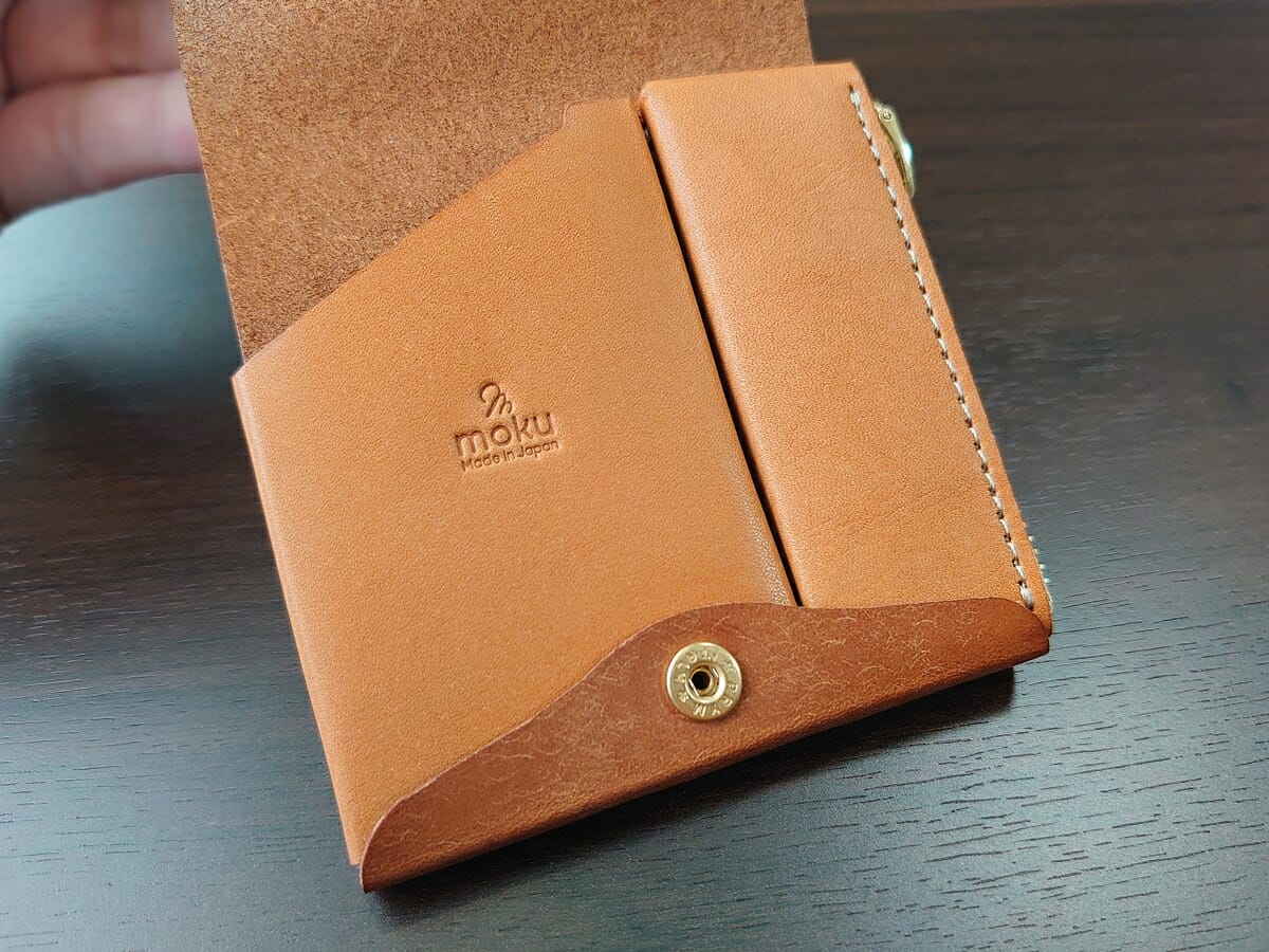 小さく薄い財布SAKU プエブロ Pueblo キャメル pueblo-cognac moku もく デザイン 内装 収納部分 カード入れ