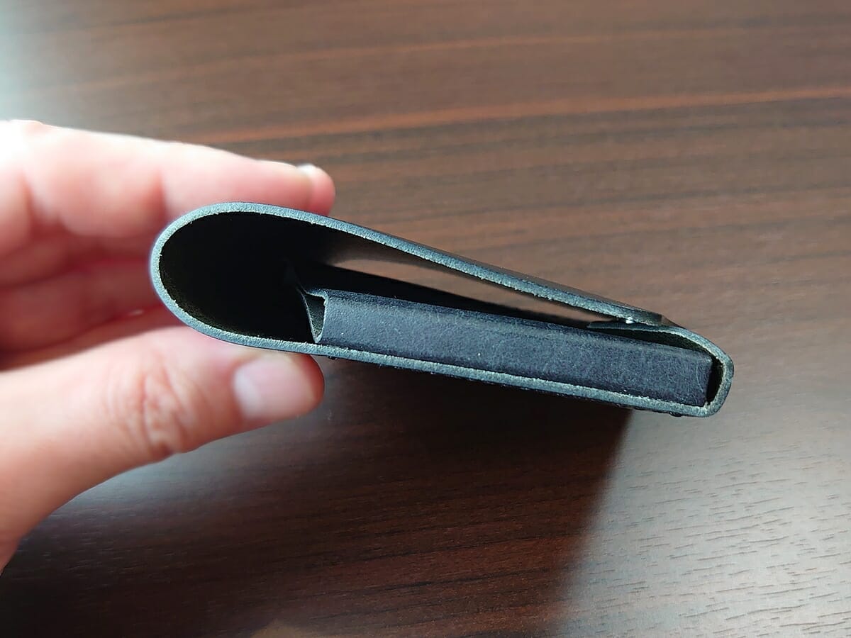 小さく薄い財布SAKU ブッテーロ Buttero ブラック buttero-black moku もく デザイン 外装3