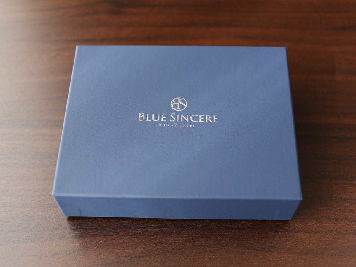 BLUE SINCERE（ブルーシンシア）イタリアンレザー 二つ折り財布 LIAM（リアム）ILW3 パッケージ 化粧箱1