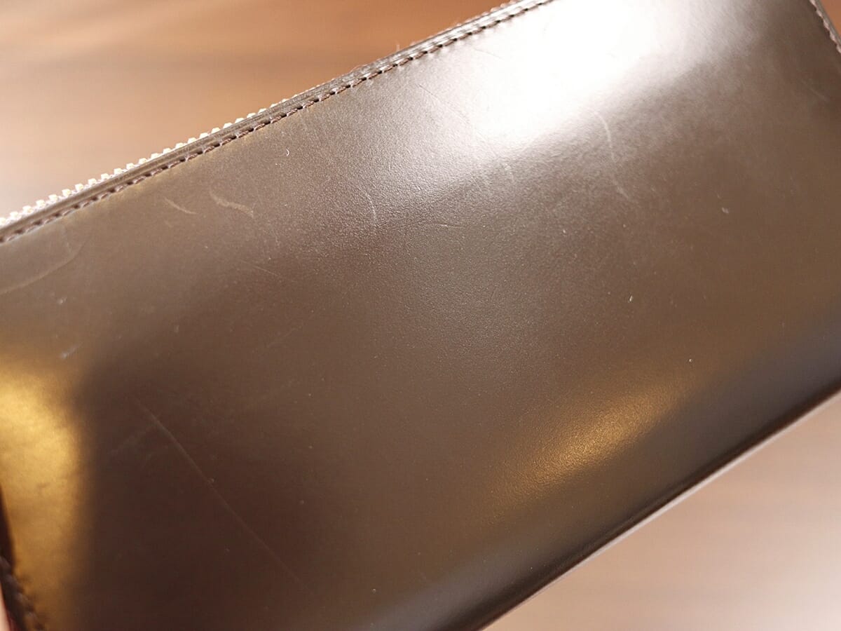 Bridle Leather ブライドルレザー L字ファスナー財布 CRAFSTO（クラフスト）財布レビュー レザーの質感 経年変化 ラウンドファスナー長財布と比較2