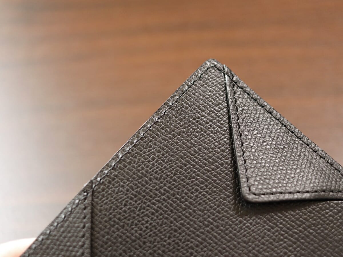 薄い財布 abrAsus アブラサス SUPERCLASSIC スーパークラシック 薄型二つ折り財布 メンズ レビュー 仕立て1