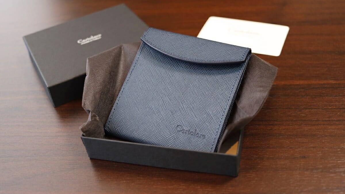 Cartolare（カルトラーレ）薄い二つ折り財布 フラットウォレット ネイビー 財布レビュー カスタムファッションマガジン