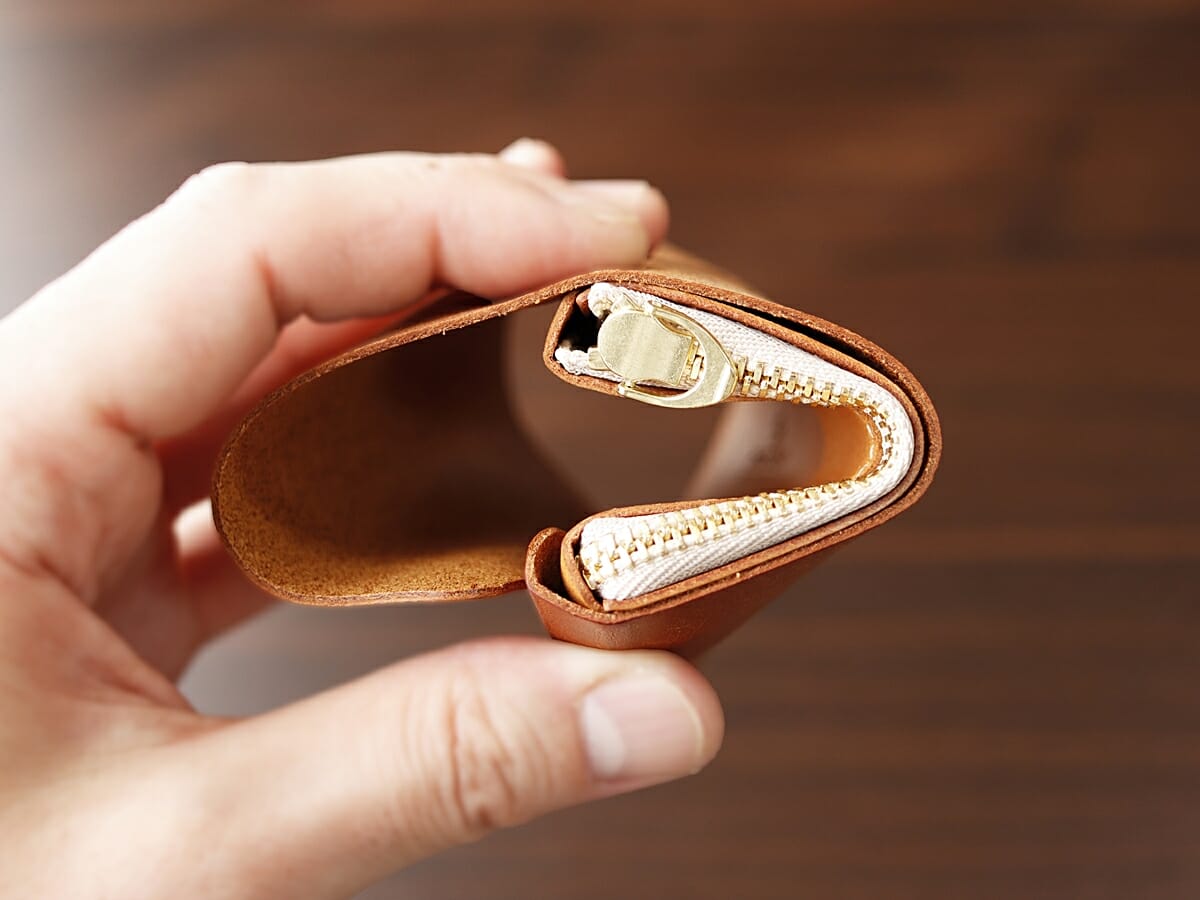 小さく薄い財布Saku ver.2 小さく薄い財布SAKU moku（モク）プエブロモデルを比較2