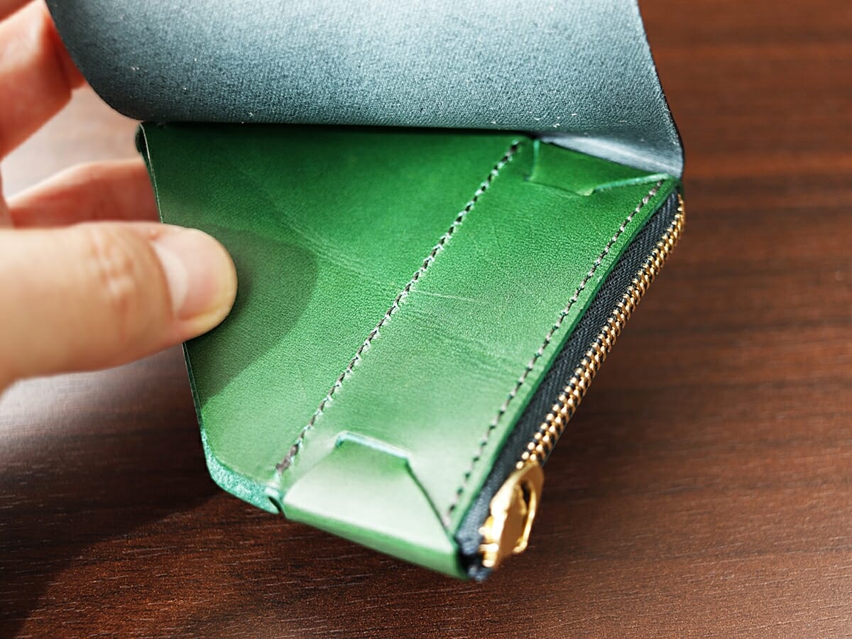小さく薄い財布Saku ver.2 ノブレッサカーフ グリーン noblessacalf-green moku（モク）内装 収納部 ブッテーロ カード入れ 小銭入れ6