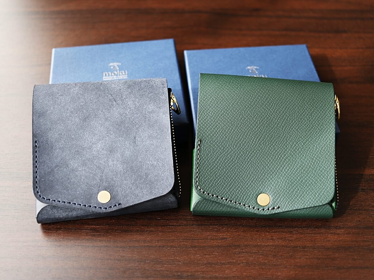小さく薄い財布Saku ver.2 プエブロ ノブレッサカーフ moku（モク）レザーの質感を比較1