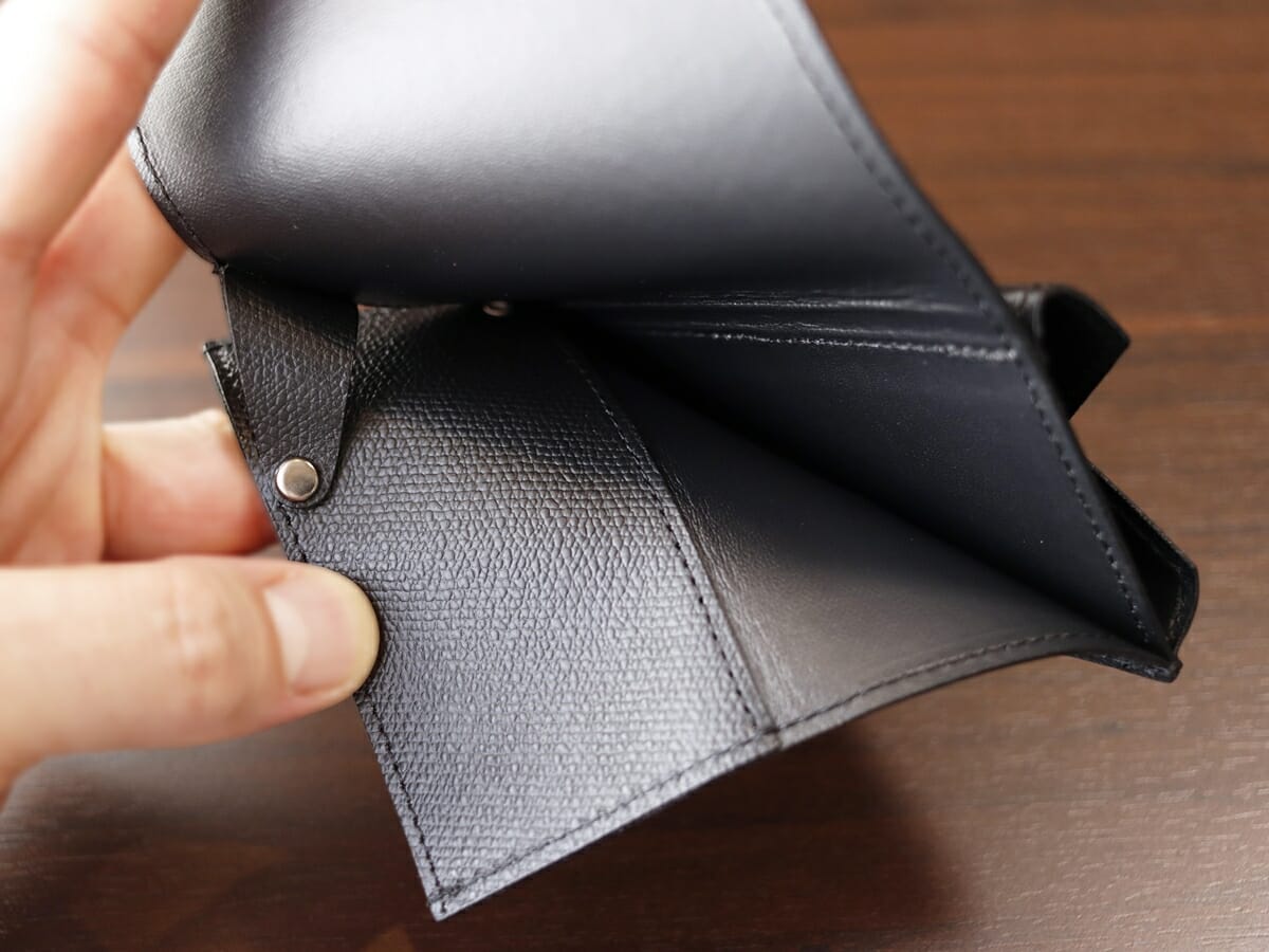 小さい財布 abrAsus メンズ アブラサス SUPERCLASSIC スーパークラシック 極小 三つ折り財布 レビュー 内装デザイン8