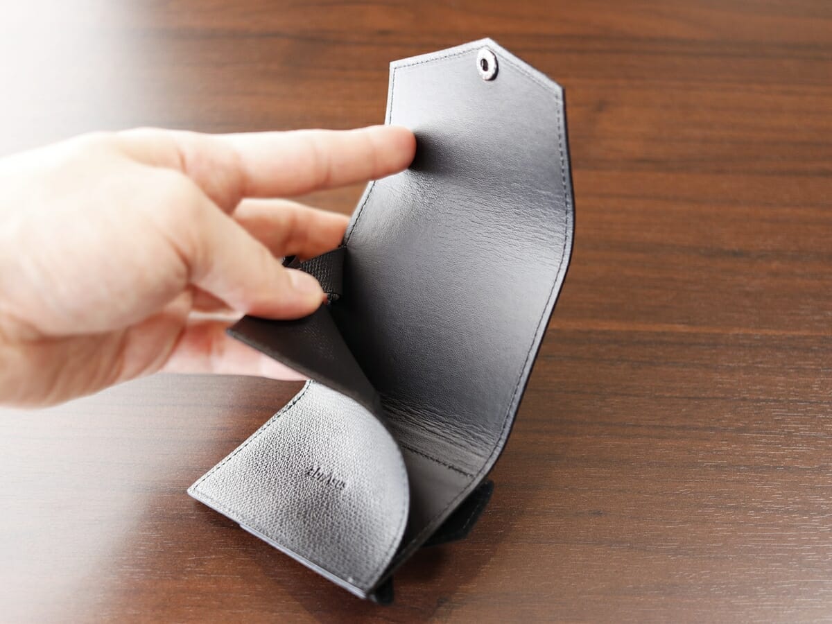 小さい財布 abrAsus メンズ アブラサス SUPERCLASSIC スーパークラシック 極小 三つ折り財布 レビュー 内装デザイン3