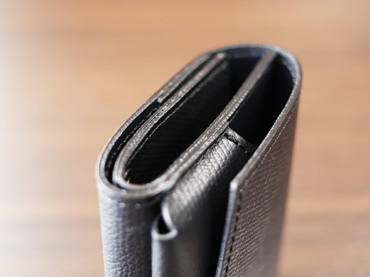 小さい財布 abrAsus メンズ アブラサス SUPERCLASSIC スーパークラシック 極小 三つ折り財布 レビュー デザイン 仕立て2