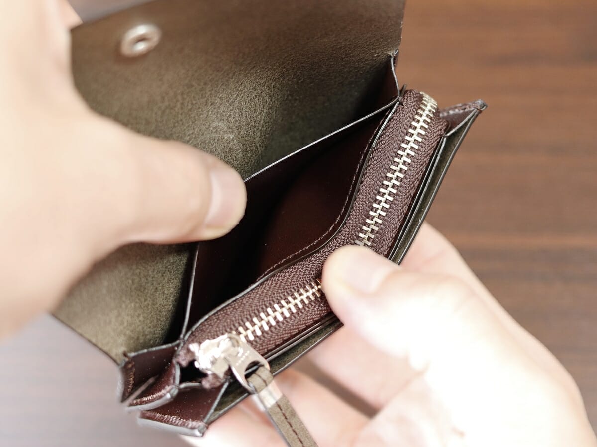 ingrasat mini wallet イングラサット ミニウォレット SO749I SLOW スロウ 財布レビュー 収納部 各ポケット2
