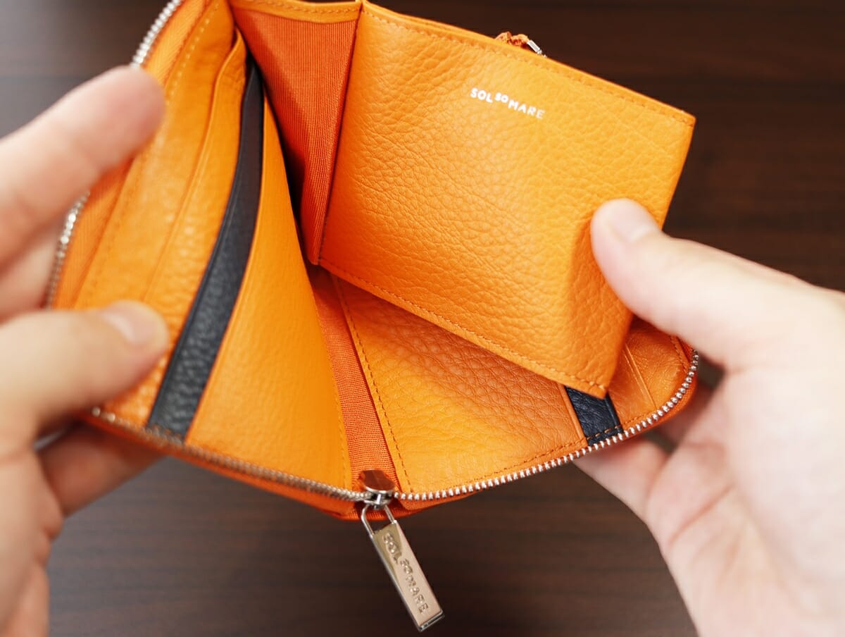 リーヴァ Lファスナーマルチ財布 セッカ（オレンジ）SOLSOMARE（ソルソマーレ）財布レビュー 内装デザイン 収納ポケット5