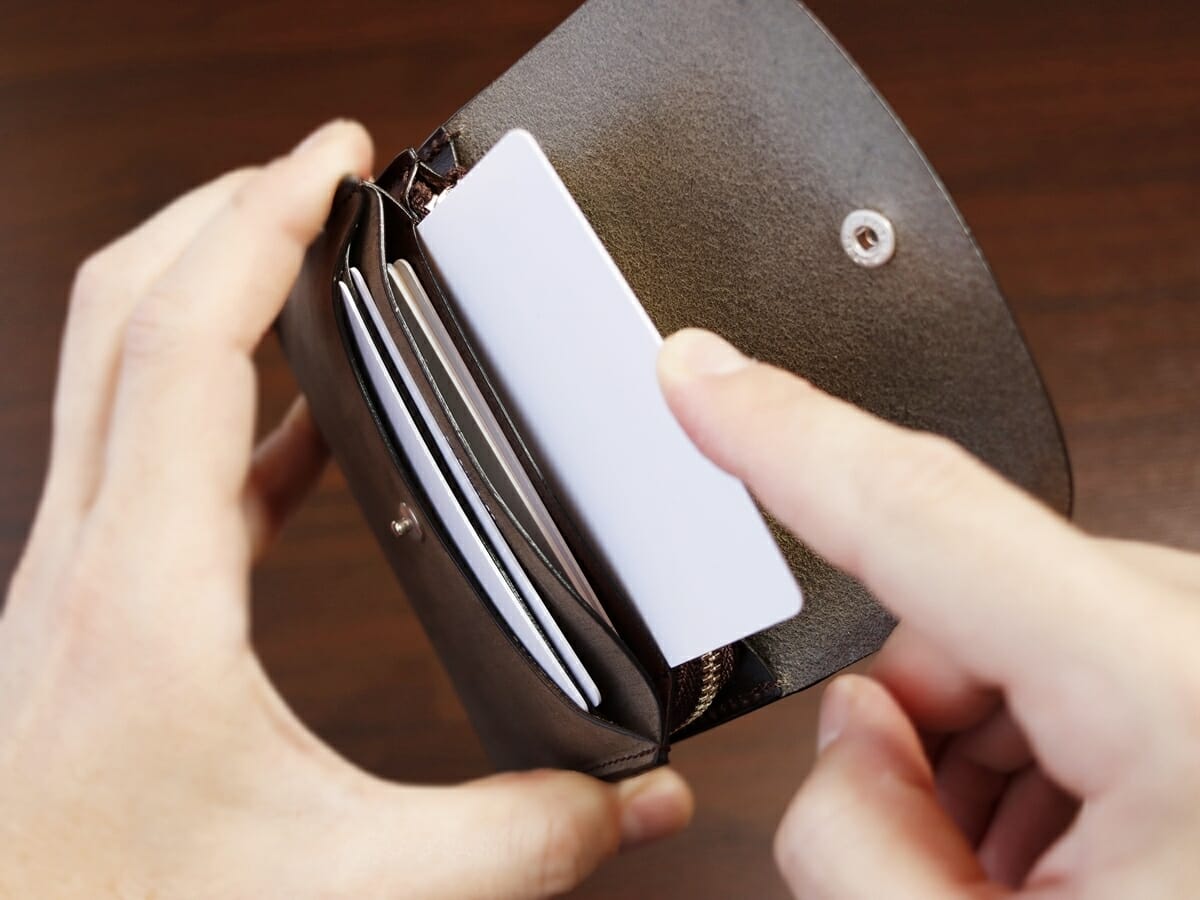 ingrasat mini wallet イングラサット ミニウォレット SO749I SLOW スロウ 財布レビュー 実際の使い心地16