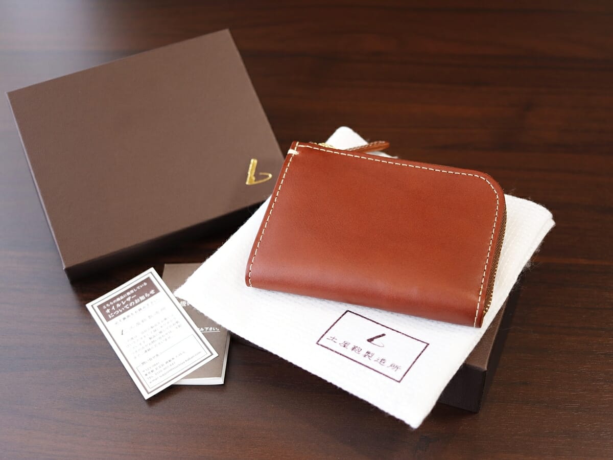 土屋鞄製造所 TSUCHIYA KABAN ディアリオ ハンディLファスナー 財布レビュー 梱包 化粧箱 パッケージング8