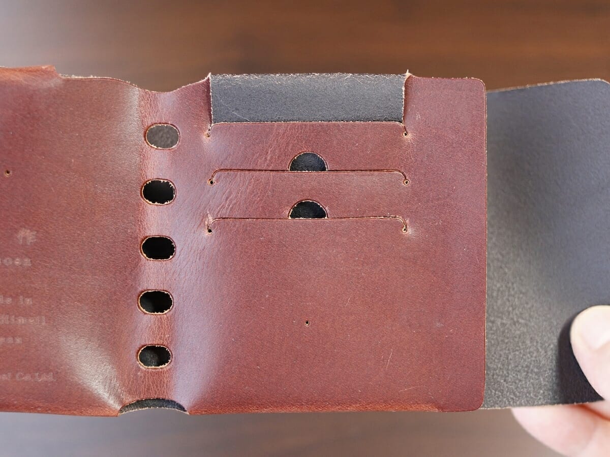 所作 Shosa ショサ cp ウォレット 3.5 コンパクトウォレット 財布レビュー 内装デザイン 見開き 収納ポケット 床面12