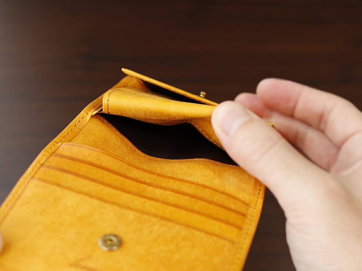 Marisco マリスコ lemma レンマ 二つ折り財布 プエブロレザー 内装デザイン 紙幣スペース