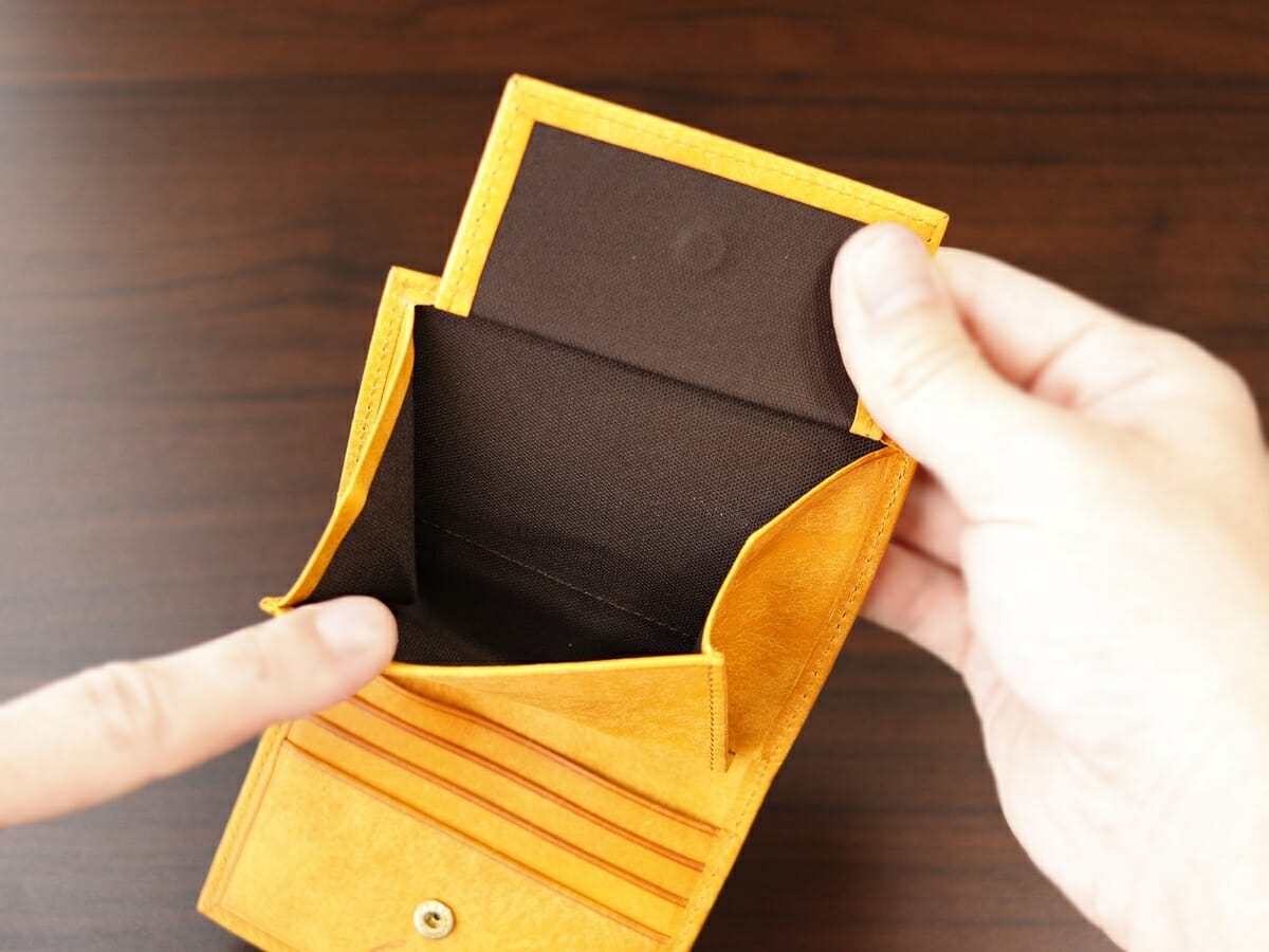 Marisco マリスコ lemma レンマ 二つ折り財布 プエブロレザー 内装デザイン 小銭スペース
