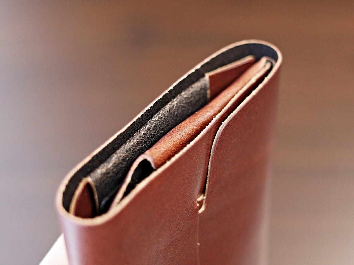所作 Shosa ショサ cp ウォレット 3.5 コンパクトウォレット 財布レビュー 外装デザイン レザー 革の質感 仕立て6