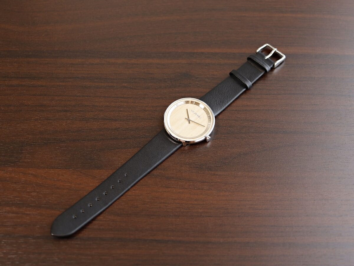 The MAPLE メイプル 40mm 木製 北欧 腕時計 VEJRHØJ（ヴェアホイ）時計レビュー4